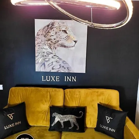 Airport Luxury3brhome Ferienhaus *
